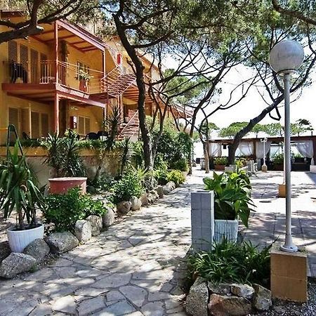 Delfin Apartments Платжа-д'Ару Екстер'єр фото